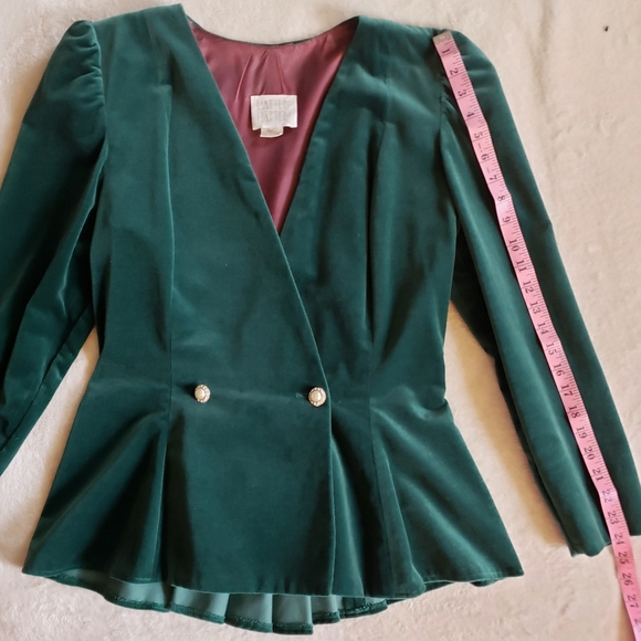Vintage Green Velvet 80s Peplum Power Suit - Picture 5 of 16